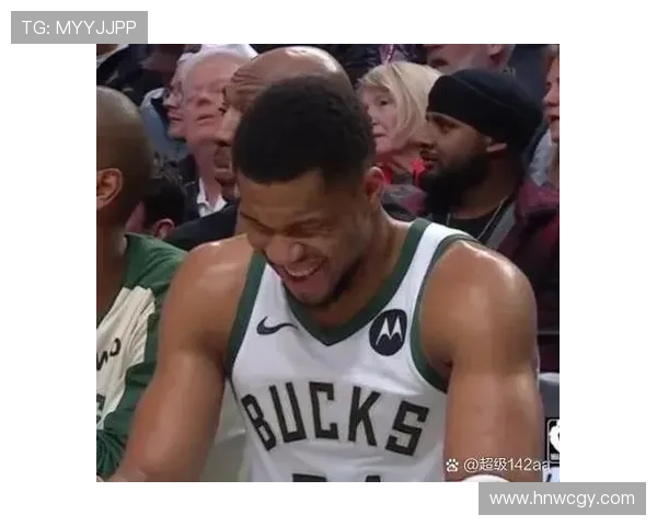 字母哥上半场表现平平11投7中仅得14分2篮板1助攻引发热议